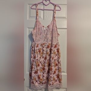 BloomChic Pink Floral Lace Mini Dress NWT